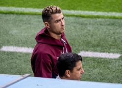 Soccer-Ronaldo misses Portugal training after Jesus denies rift