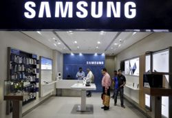 Samsung raises prices of most Galaxy S26 smartphones by US$100