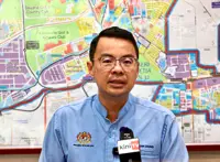 Lee hints at defending PJ in next GE
