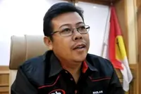 Resignation of four PKR MPs signals unity govt instability, says Umno's Razlan