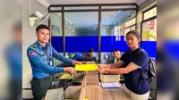 Military enlistment papers available; Cambodia seeks 8,500 recruits