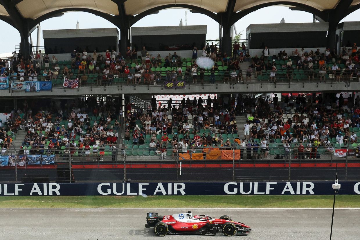 F1: Reibungslosere Ankunft der Fans in Sepang vor dem Großen Preis von ...