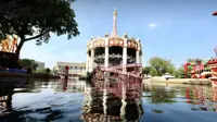 Siam Amazing Park owner open to selling park for about THB10 billion after floods