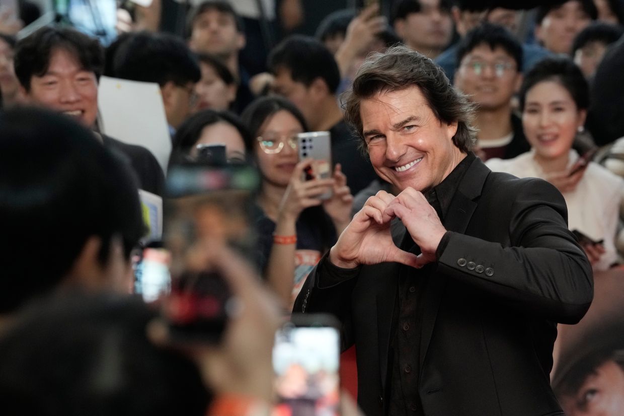 Tom Cruise poses during a red carpet event to promote his latest film 'Digger' in Seoul, South Korea on Oct 2, 2026. Photo: AP
