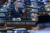 e-Konsular registration stays voluntary for overseas travellers, says Tok Mat
