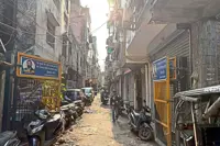 In India, NGOs help vulnerable kids and build back contact with families