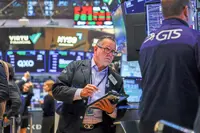Wall Street’s AI rally on edge as yields rise