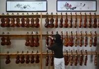 A Chinese county's violins go global
