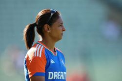 Cricket-Kaur steps down as India women's team captain