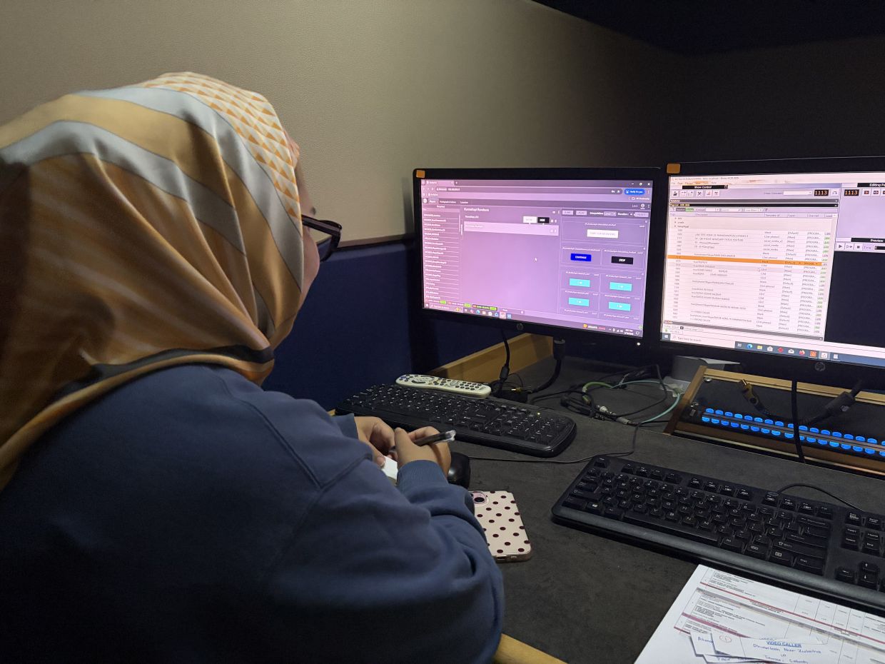 Work alongside experienced teams and gain insight into the day-to-day operations behind Astro's content and services.
