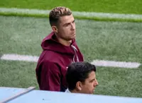 Soccer-Ronaldo accuses coach Jesus of broken promises but leaves Portugal return open