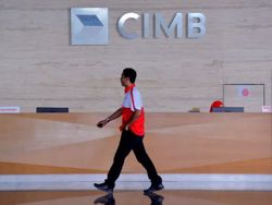 CIMB weighing selling its Philippine ops