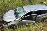 Cop killed as police vehicle veers off road in Kinabatangan