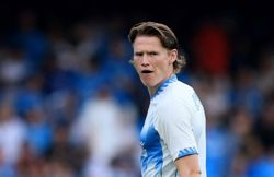 Soccer-McTominay cleared to return, Napoli say