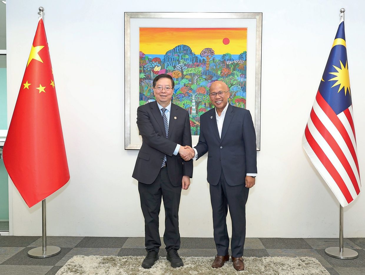 Malaysische und chinesische Universitäten gründen KI-Labor