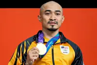 No medals will compare to family time for Azizul