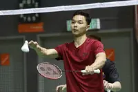 Arif hopes two lefties make all the right moves