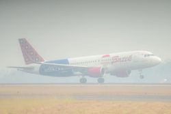 Worsening haze disrupts flights across Sumatra
