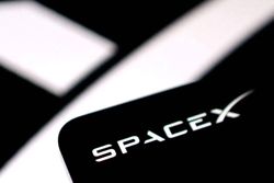 US, European telecom stocks slide as SpaceX spectrum deal rattles sector