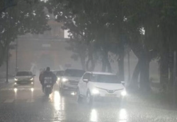 Thunderstorms and heavy rain forecast for four states, KL until 4pm