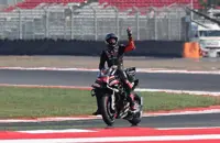 Motorcycling-Bezzecchi pips Fernandez to win Indonesian GP, Martin retakes championship lead