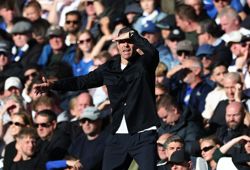 Soccer-Alonso hails Caicedo’s impact as Chelsea crush Bournemouth