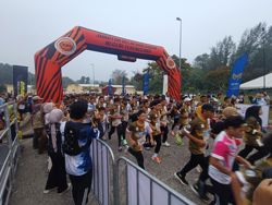 Thousands turn out for shortened Mesra Run despite haze