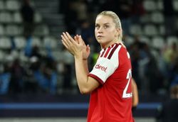 Soccer-Arsenal forward Russo voted as England women's player of the year