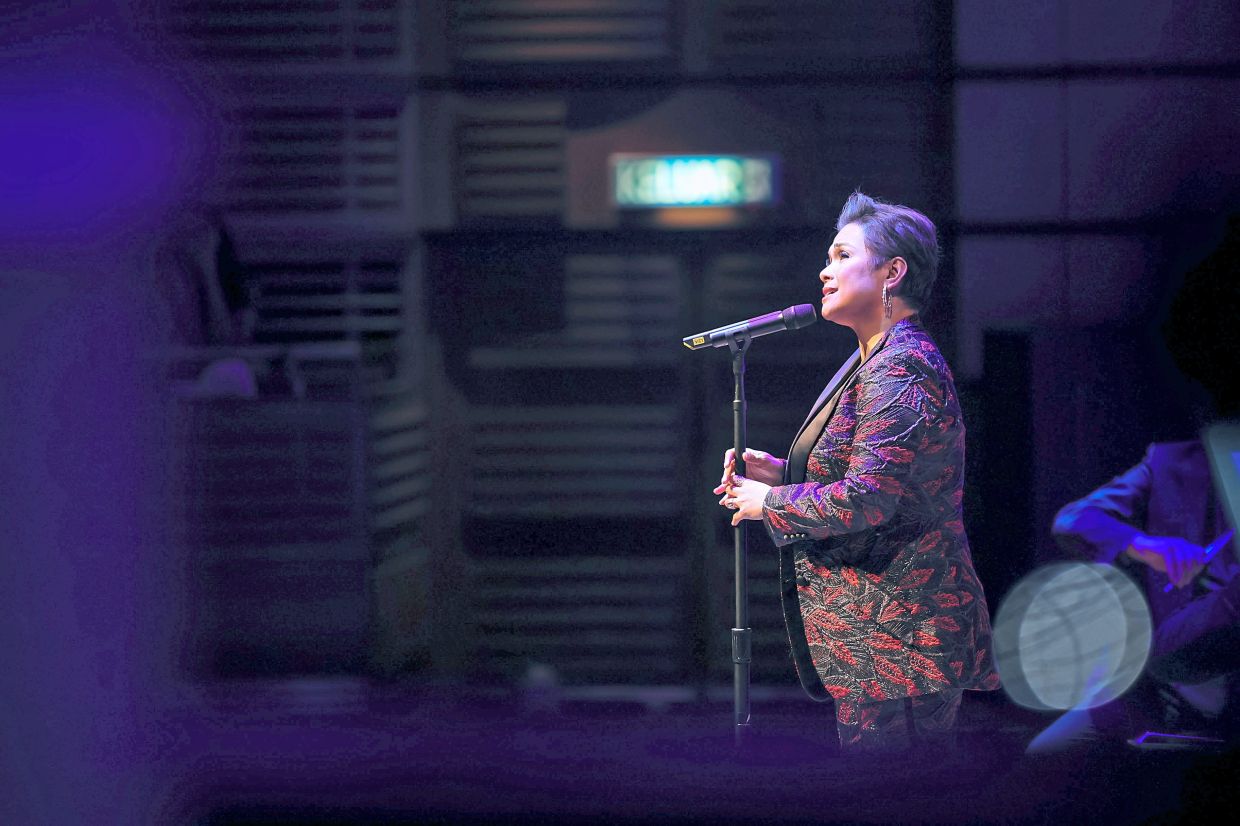 On the DFP stage, Salonga kept the audience entertained with her easy wit, sharing anecdotes and playful exchanges with Gerard. Photo: MPO