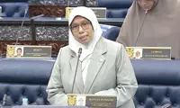 Rantau Panjang MP Siti Zailah injured in Kuala Lipis road accident