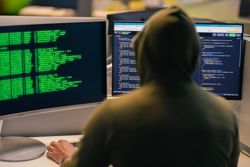 FBI arrests suspect allegedly tied to ShinyHunters hackers