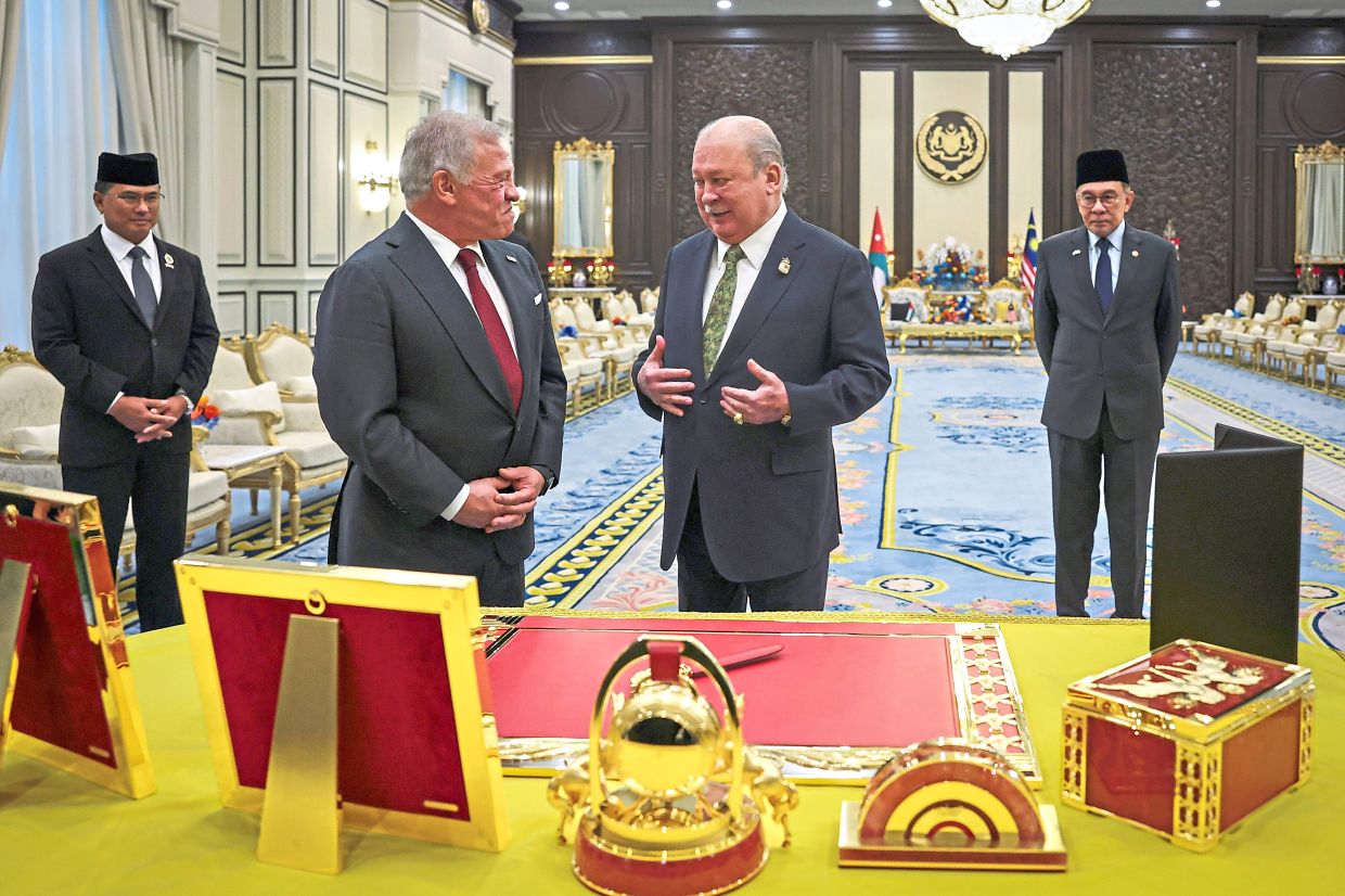 Sultan Ibrahim conferred Jordan’s highest civilian honour 