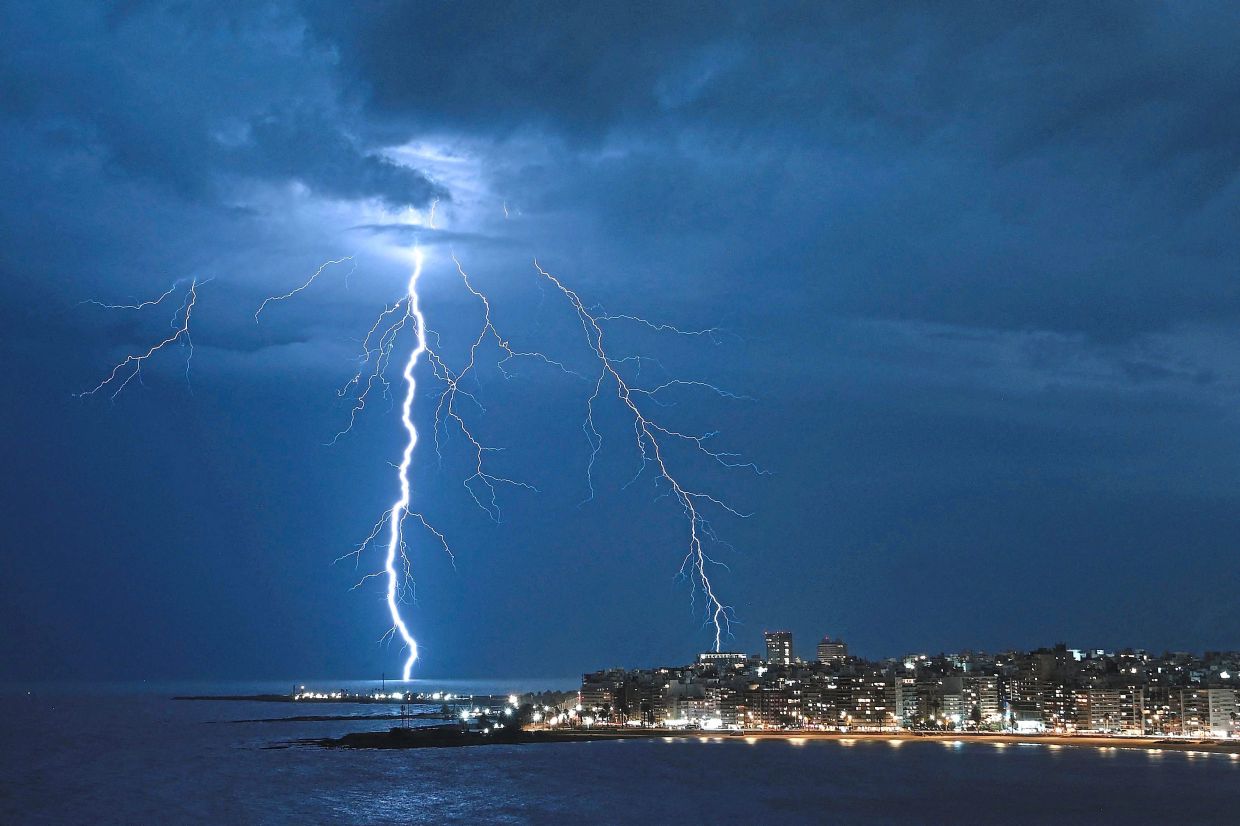Form 2 student struck, killed by lightning in Pasir Mas