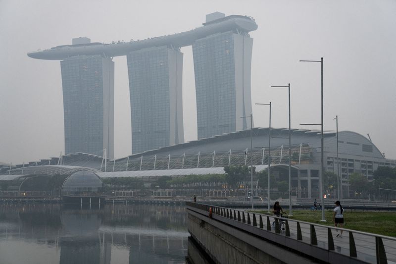 Indonesiens Prabowo ordnet angesichts wachsender Wut über den Smog mehr ...