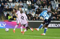 Soccer-Coventry savour first home Premier League win in 25 years