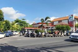 Indonesia's Bali struggling with fuel shortages
