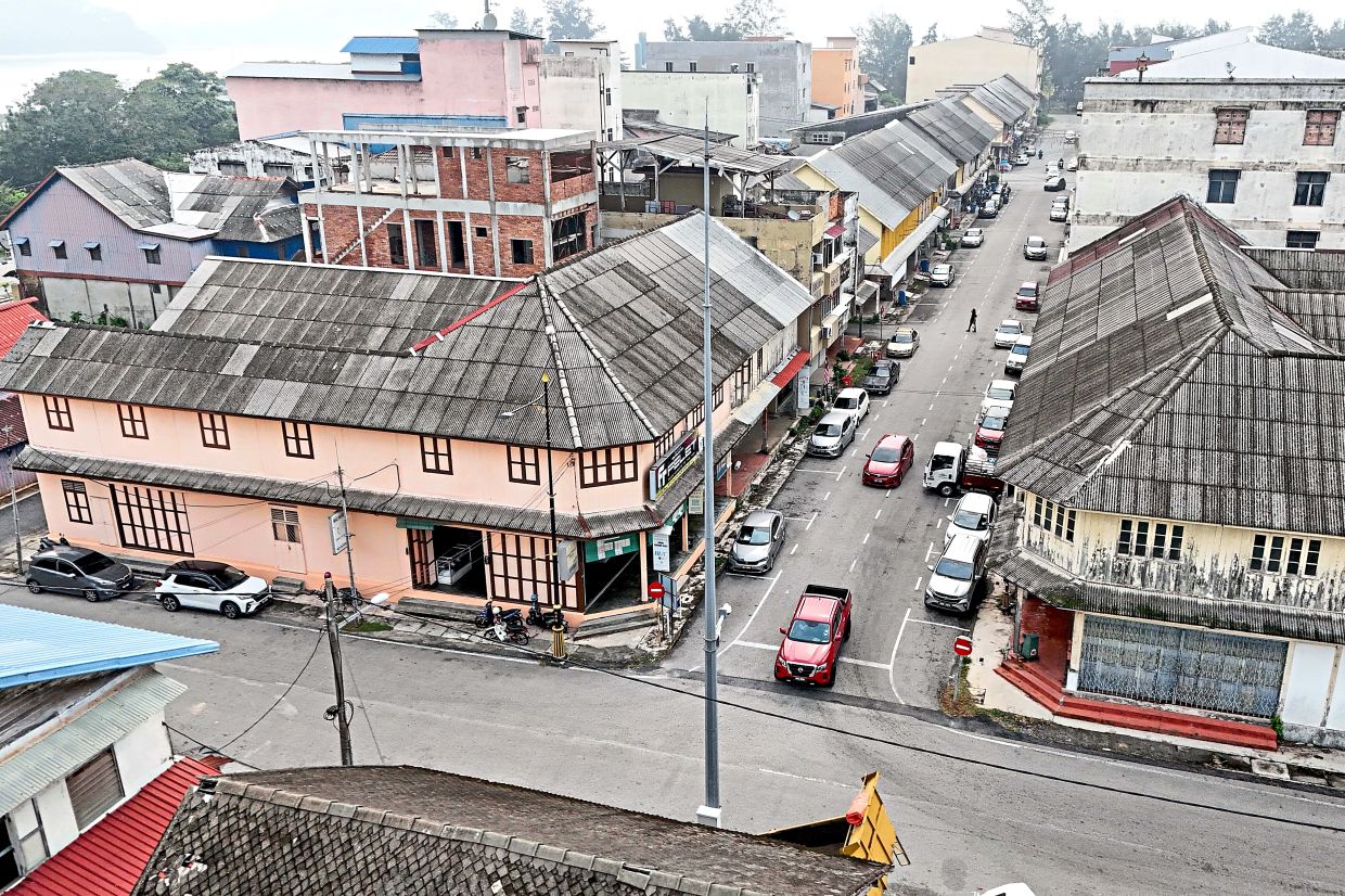 Built in 1933, these heritage buildings retain their traditional architectural charm.