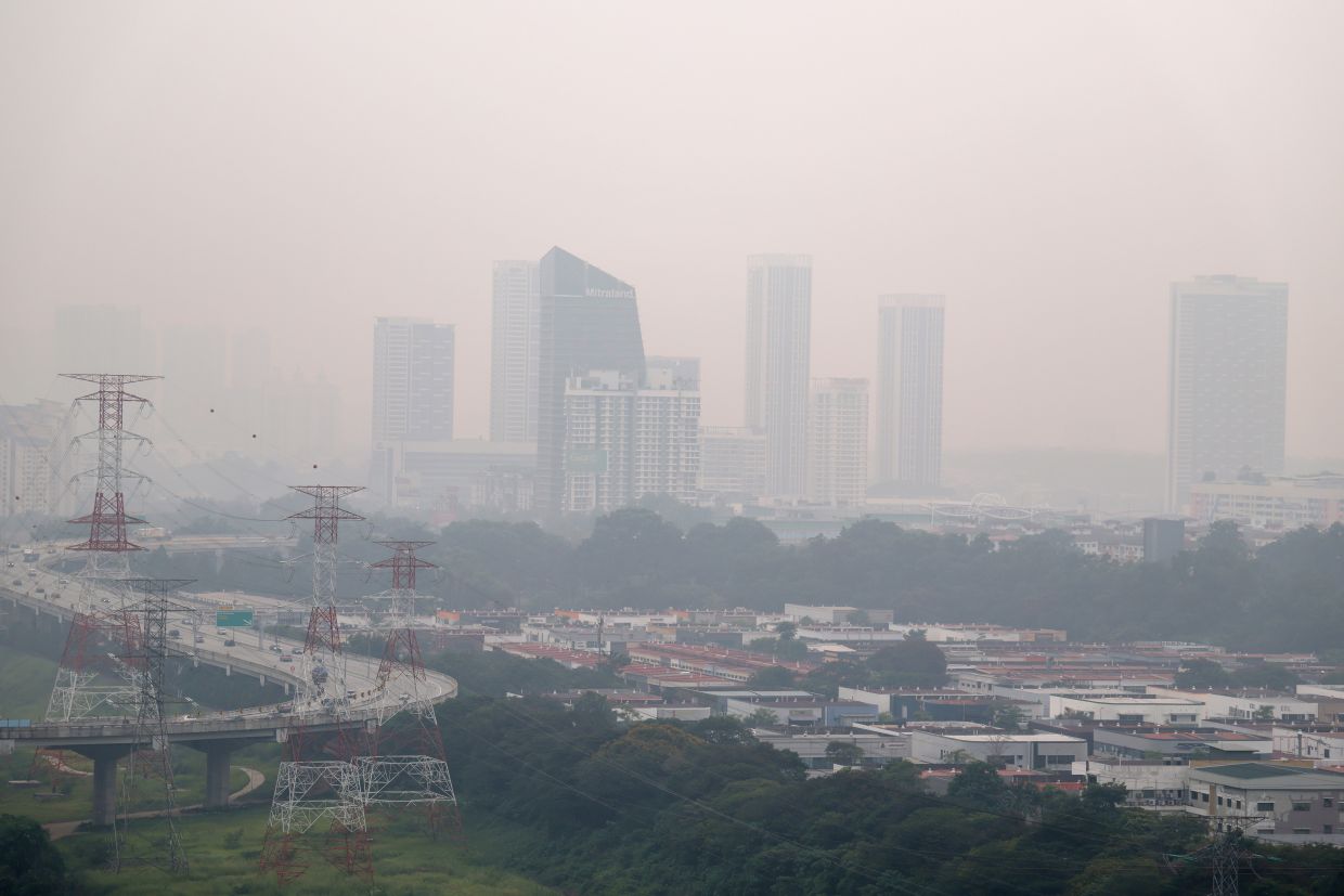 INTERAKTIV: Brennpunkte in Kalimantan und Sumatra erreichen Zehnjahreshoch
