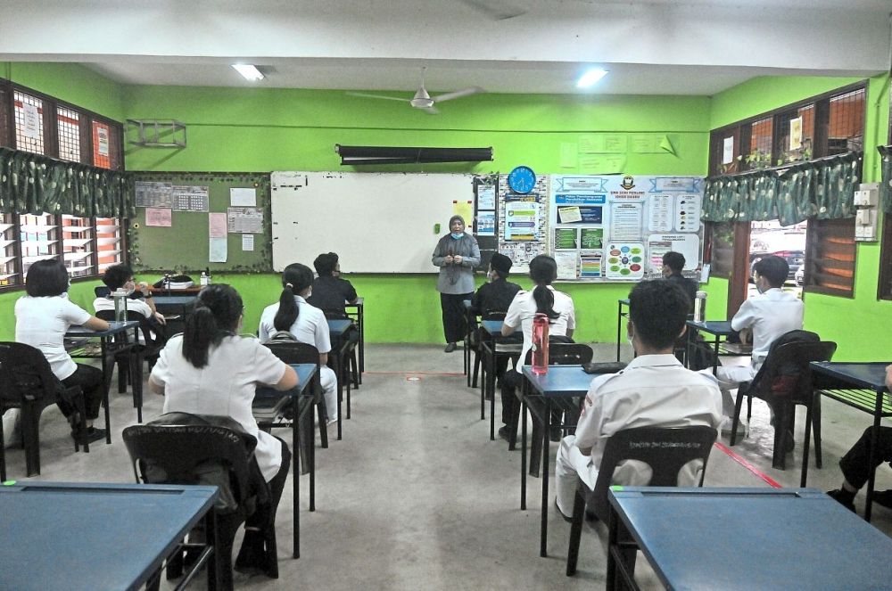 KL schools to operate as usual tomorrow despite haze