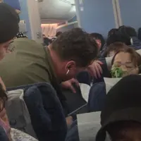 Uzbek doctor treats woman in medical emergency on flight to South Korea