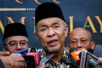 Chinese investors eyeing investing in aluminium aluminium industry, says Zahid