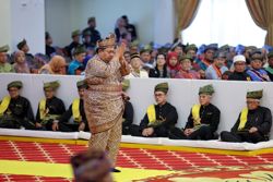Azrin Khairi installed as 17th Undang of Jelebu