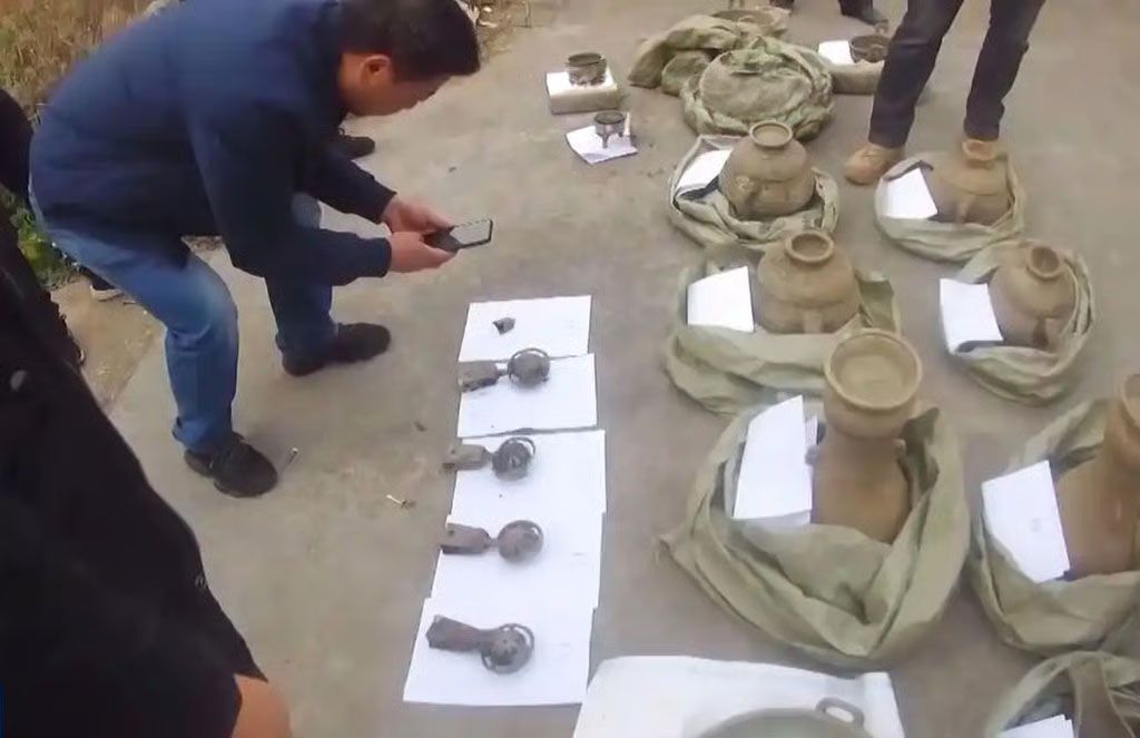 Top court warns against crimes targeting ancient tombs