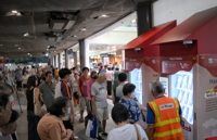 Lines form for N95 masks as haze situation persists in Singapore, but community shelters see few people