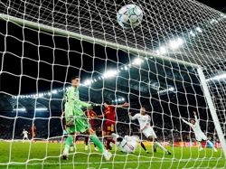 Soccer-Serie A sides endure humbling Champions League match day