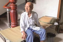 Chinese great-grandfather, 101, defies ageing with daily diet of Coke, Sprite, seafood