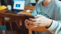 Ways to help youngsters affected by cyberbullying as numbers rise