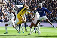 Soccer-Chelsea's Martinez undergoes surgery after collision at Everton