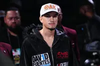 Boxing-Figueroa withdraws from Kameda fight due to illness after losing WBA featherweight title