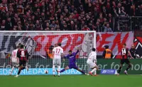 Soccer-Leverkusen's Schick strikes to end Freiburg's unbeaten run